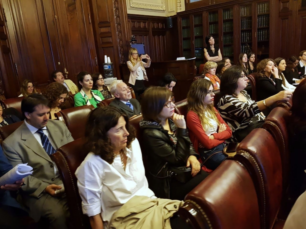 La jueza Adriana Zaratiegui participa de los talleres de la Oficina de la Mujer de la Corte Suprema